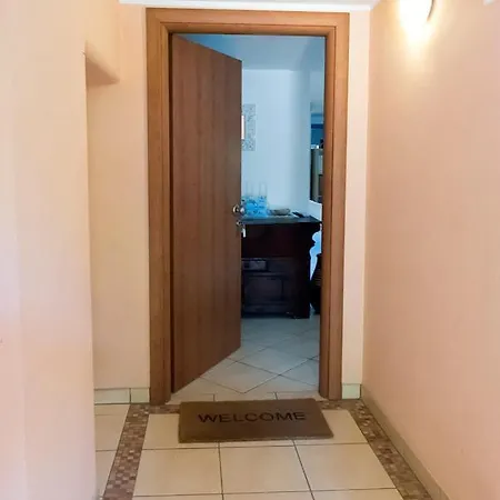 S139 - Sirolo, Nuovo Monolocale Vicino Al Centro *