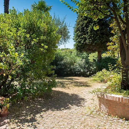 S139 - Sirolo, Nuovo Monolocale Vicino Al Centro Сироло